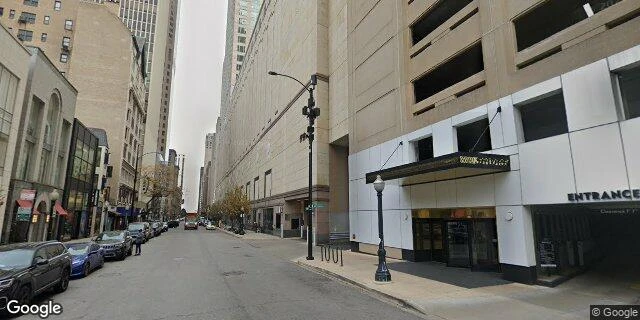 900 North Michigan